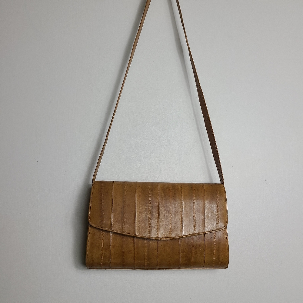 Vintage Tan Eel Skin Purse by Sunco Korea.